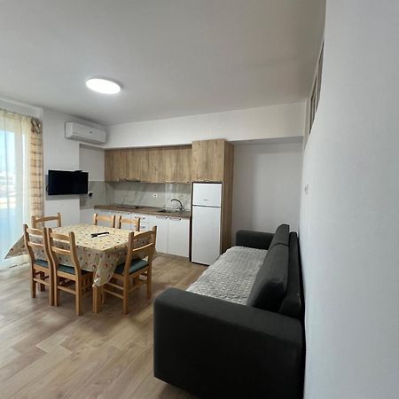 Best Summer Apartment Golem  Eksteriør bilde