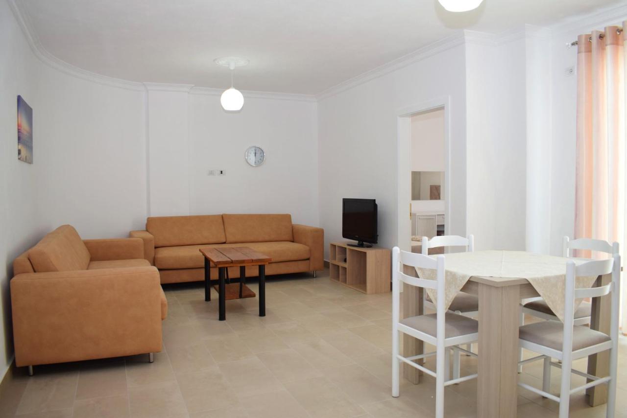 Best Summer Apartment Golem  Eksteriør bilde