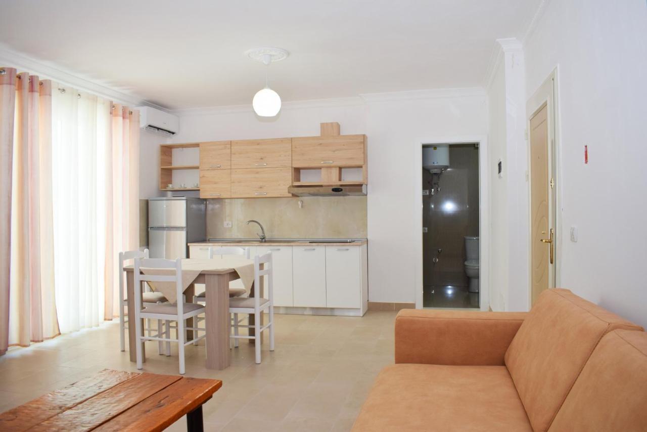 Best Summer Apartment Golem  Eksteriør bilde
