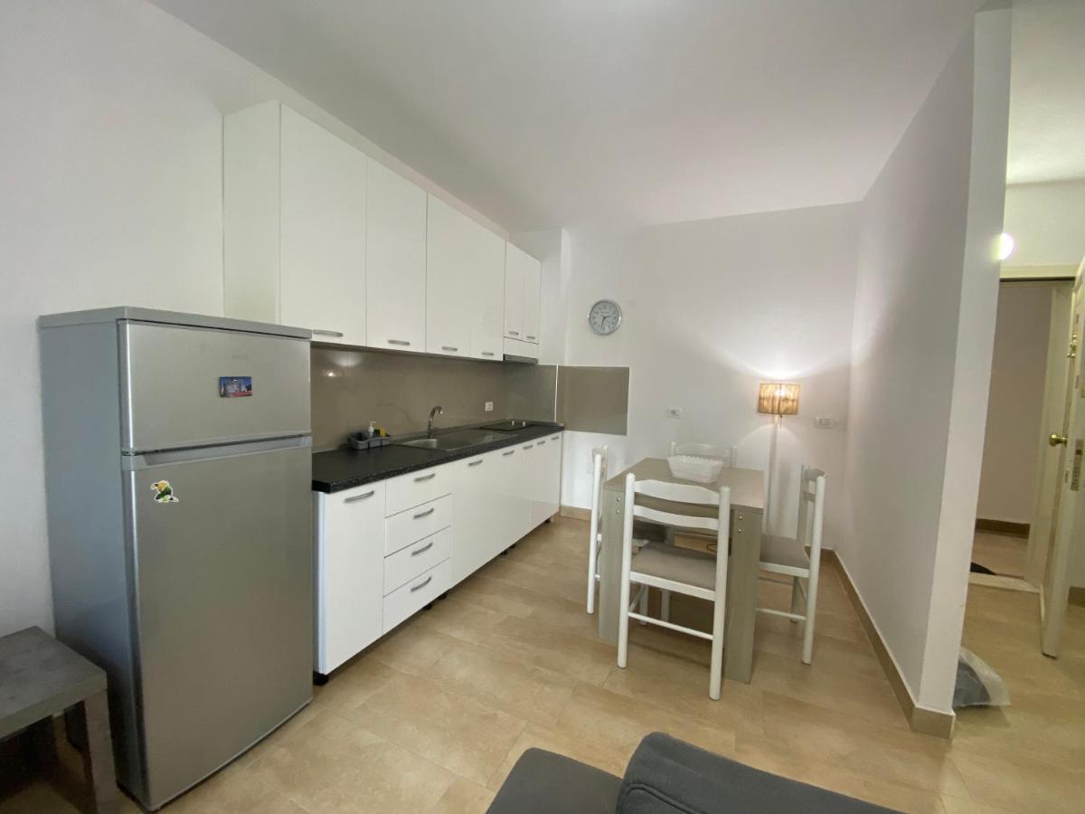 Best Summer Apartment Golem  Eksteriør bilde